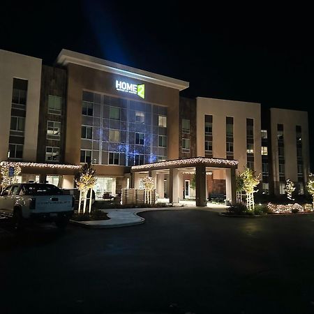 Home2 Suites By Hilton ペタルーマ エクステリア 写真